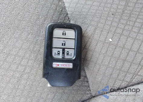 2016 Honda Odyssey Se z USA, uszkodzony, nr VIN 5FNRL5H35GB079929